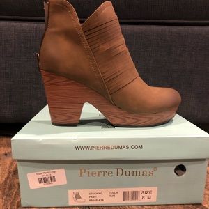Pierre Dumas Wedge Booties